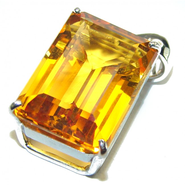 14.3 carat Lemon Quartz .925 Sterling Silver handcrafted pendant