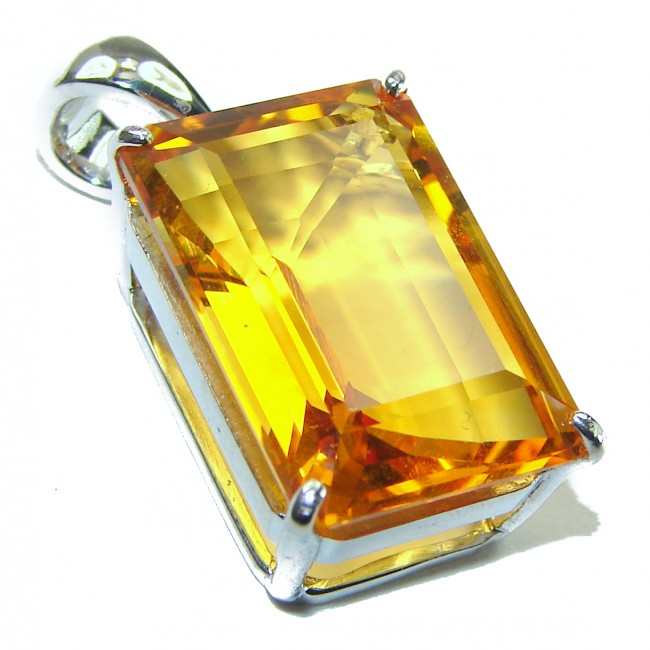 14.3 carat Lemon Quartz .925 Sterling Silver handcrafted pendant