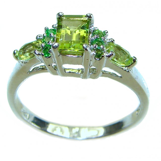 Authentic Peridot .925 Sterling Silver handmade Ring size 5 3/4