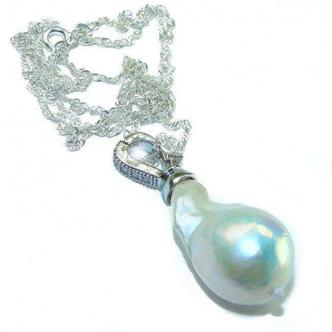 Precious genuine Mother of Pearl .925 Sterling Silver handcrafted Necklace