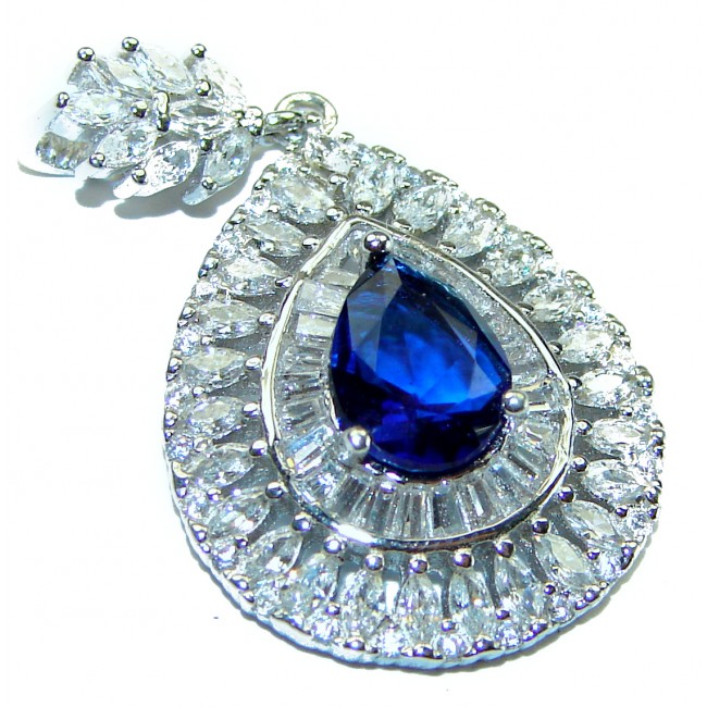 2.5 carat Sapphire .925 Sterling Silver handcrafted Pendant