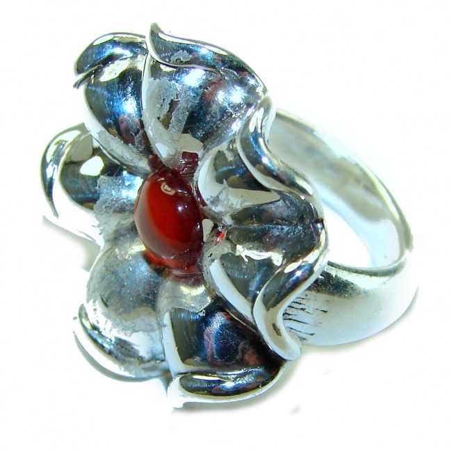 Natural Beauty Garnet .925 Sterling silver Italy Made ring s. 7