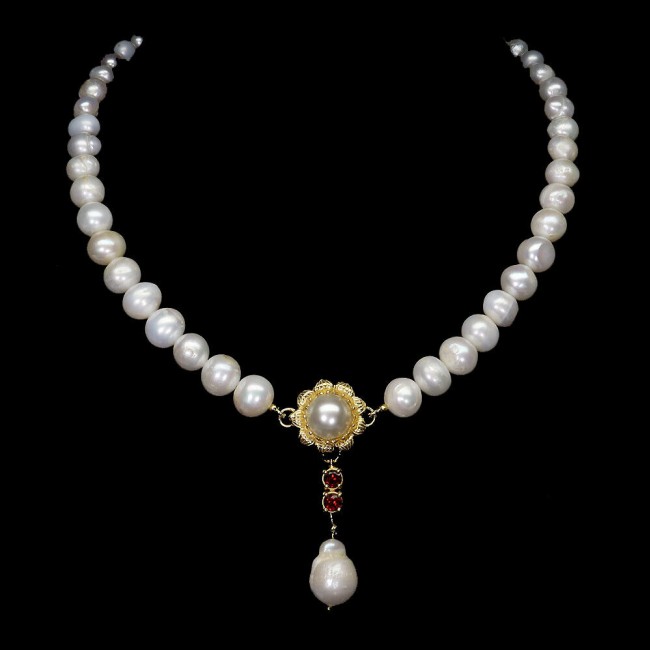 Luxurious fresh water creamy Pearl 14K .925 Sterling Silver handmade Necklace