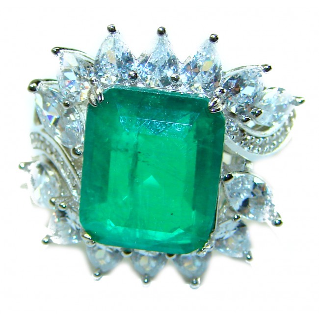 Luxurios 26.5 carat Emerald .925 Sterling Silver handmade Ring size 7 1/4