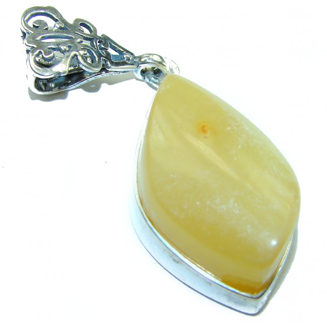 Best quality Butterscotch Baltic Amber .925 Sterling Silver handmade Pendant