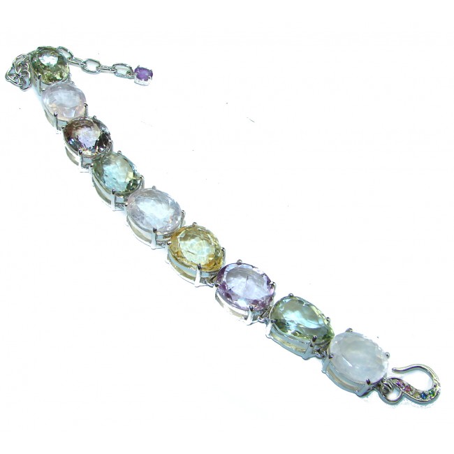 Very Special 102.4 carat Natural Multigem .925 Sterling Silver handmade Bracelet