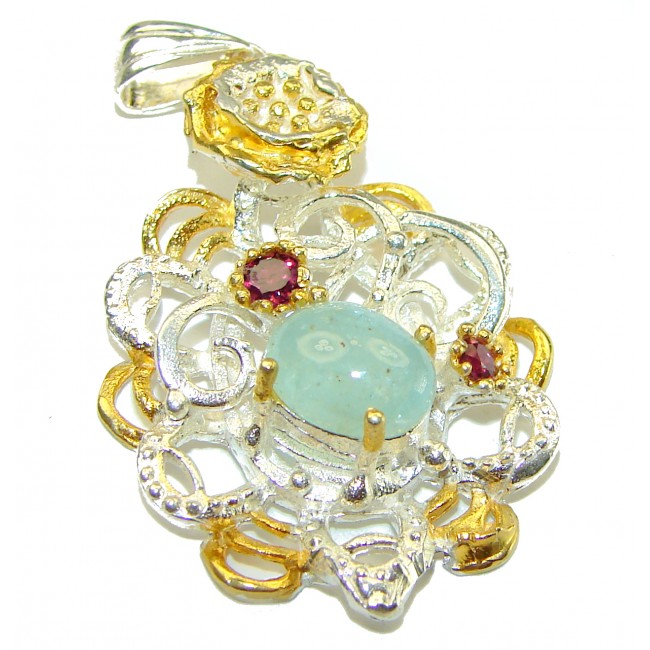 Deluxe Prehnite 14K Gold over .925 Sterling Silver handmade Pendant