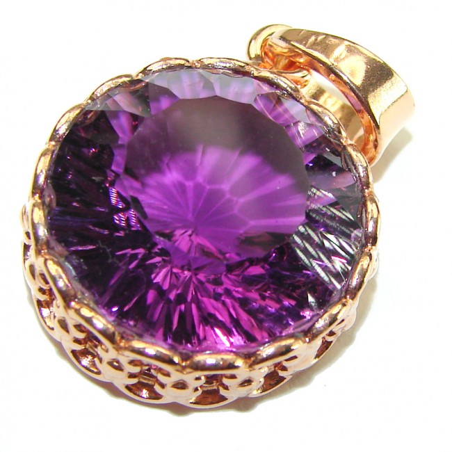 Vintage Design 22.5 carat round cut Amethyst 14K Gold over .925 Sterling Silver handcrafted Pendant