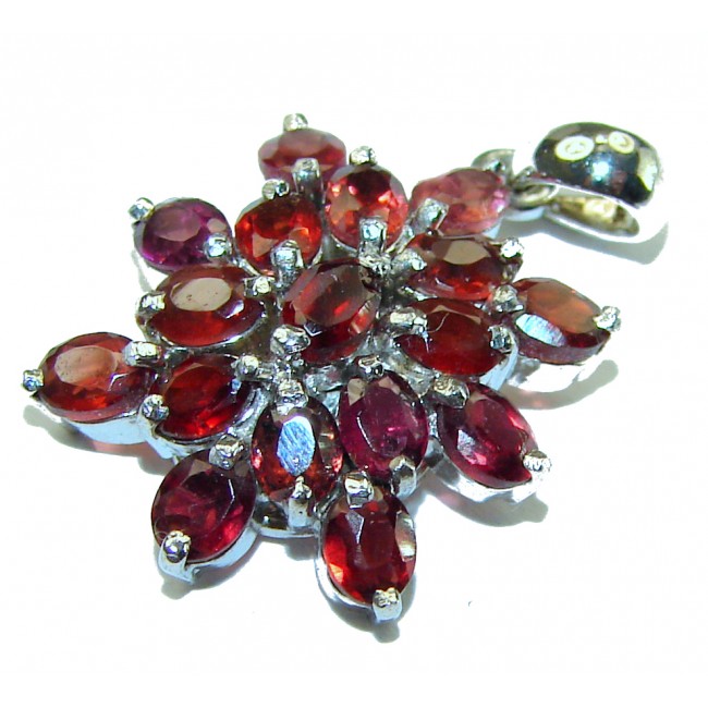 Carmen authentic 6.5 carat Garnet .925 Sterling Silver handcrafted pendant