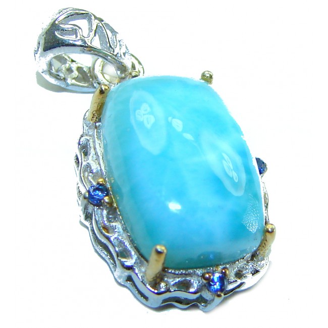 7.2 carat Natural Larimar from Dominican Republic .925 Sterling Silver handcrafted pendant