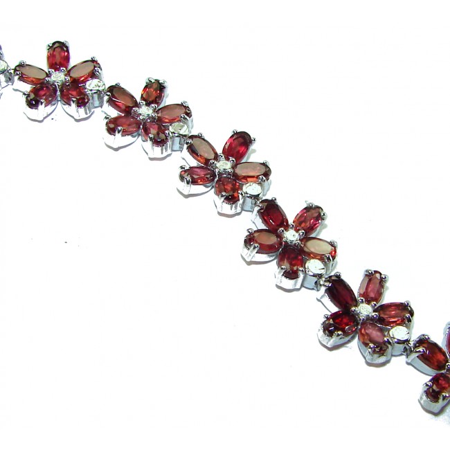 Authentic 26.5 carat faceted Garnet .925 Sterling Silver handcrafted Bracelet