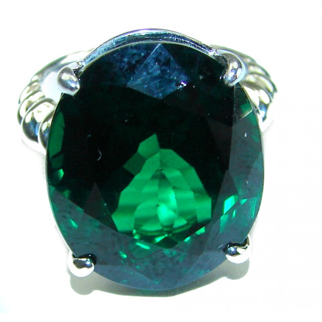 Natural 15.6 carat oval cut Green Topaz .925 Sterling Silver ring size 5 3/4