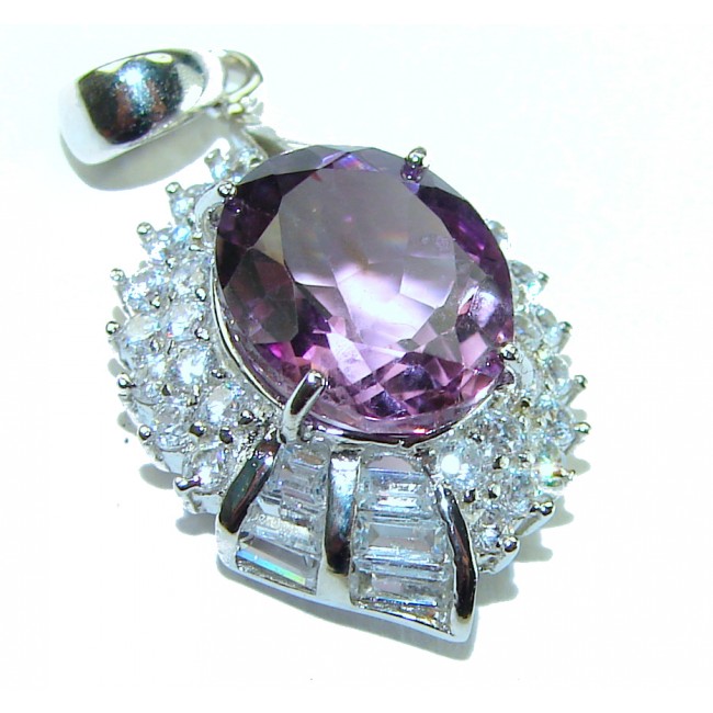 Vintage Design 7.5 carat oval cut Amethyst .925 Sterling Silver handcrafted Pendant