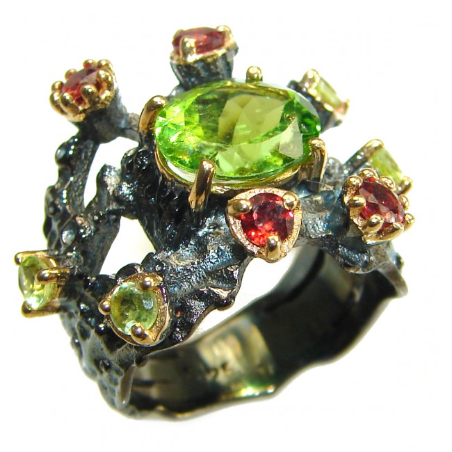 Authentic 11.1 carat Peridot black rhodium over .925 Sterling Silver handmade Ring s. 6