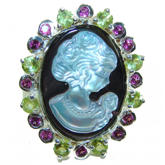 Vintage Beauty Authentic Cameo Onyx .925 Sterling Silver handcrafted ring; s. 7