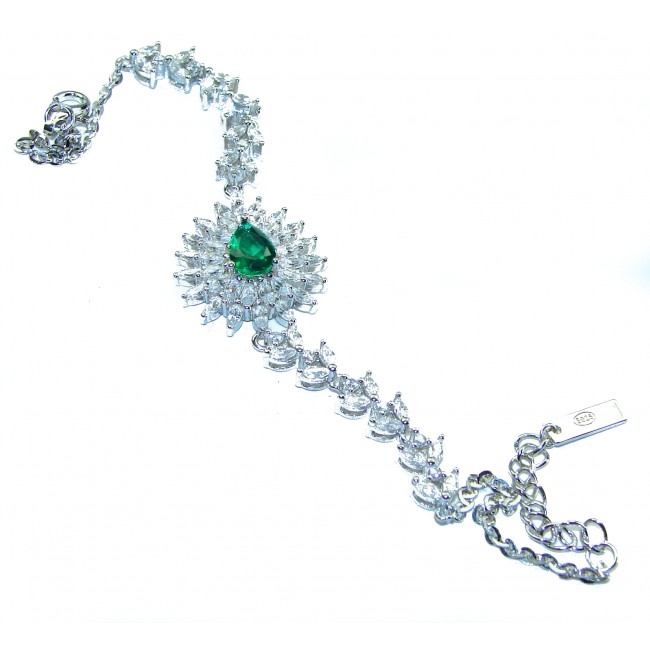 Timless Treasure 4.5 carat Emerald .925 Sterling Silver handcrafted Bracelet