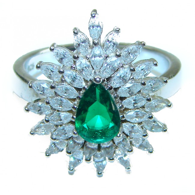 Luxurious 2.3 carat Emerald .925 Sterling Silver handcrafted Ring s. 7 1/4