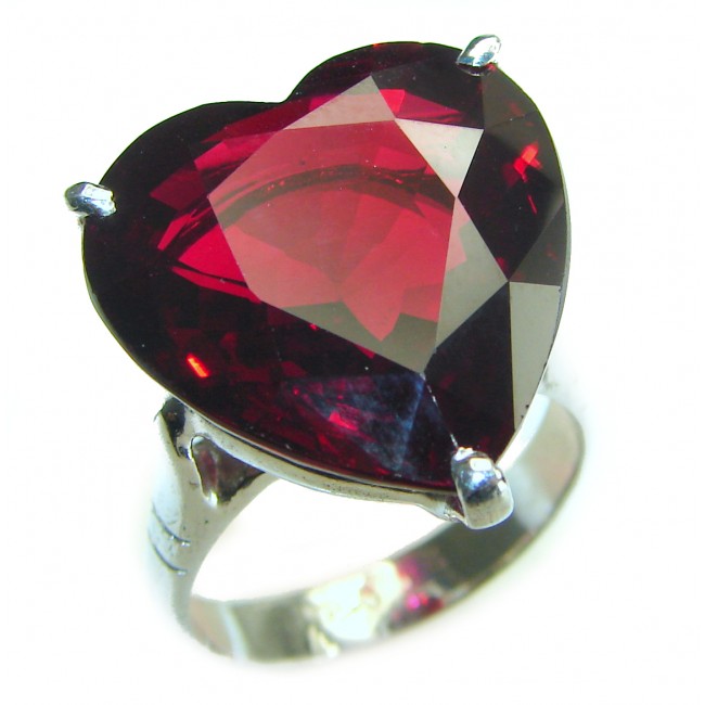 Velvet Heart Red Topaz 22.5 carat .925 Silver handcrafted Cocktail Ring s. 8 1/2