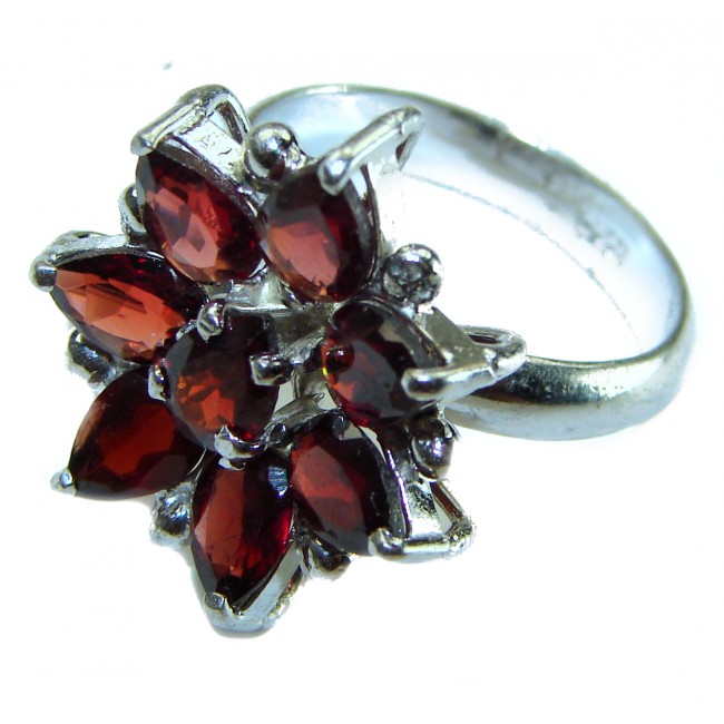 Carmen authentic 10.5 carat Garnet .925 Sterling Silver handcrafted Ring size 8 1/4