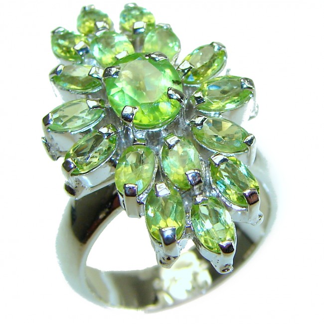 Alessia authentic 17.9 carat Peridot .925 Sterling Silver handmade Ring s. 8