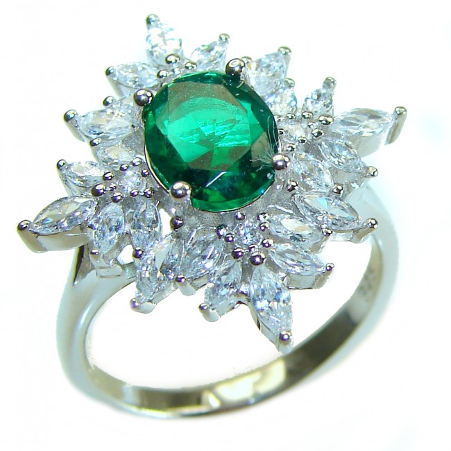 Luxurious 2.3 carat Emerald .925 Sterling Silver handcrafted Ring s. 8