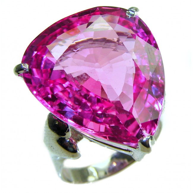 Velvet Heart Pink Sapphire - Pear Cut - 48.5 carat .925 Silver handcrafted Cocktail Ring s. 8