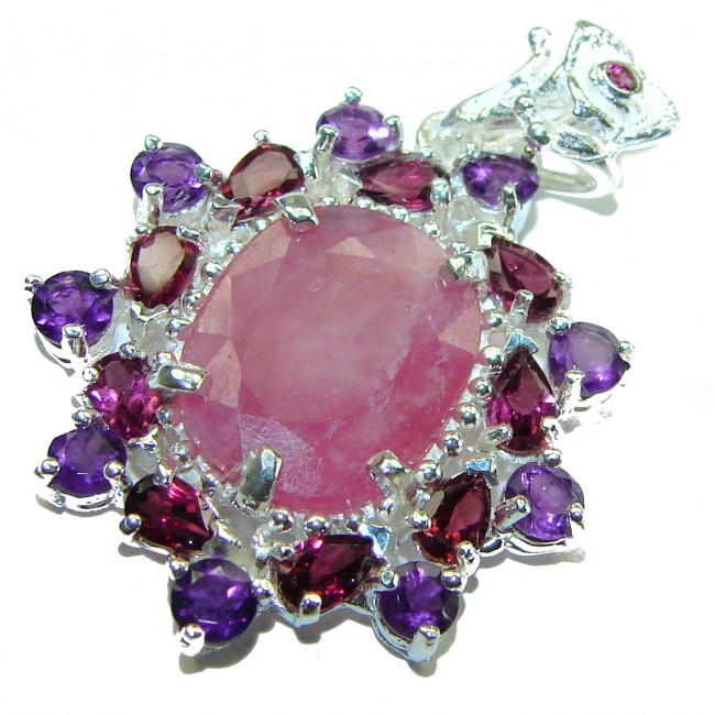 Unique vintage design 8.2 carat Ruby .925 Sterling Silver handmade Pendant