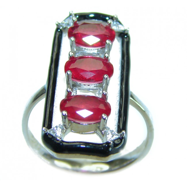 Art Decor quality unique Ruby .925 Sterling Silver handcrafted Ring size 8