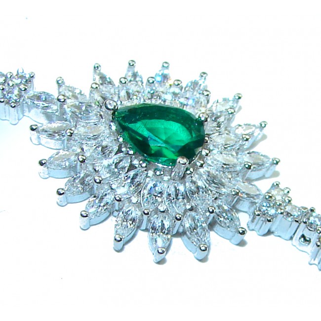 Endless Love 2.8 carat Emerald .925 Sterling Silver handcrafted Bracelet