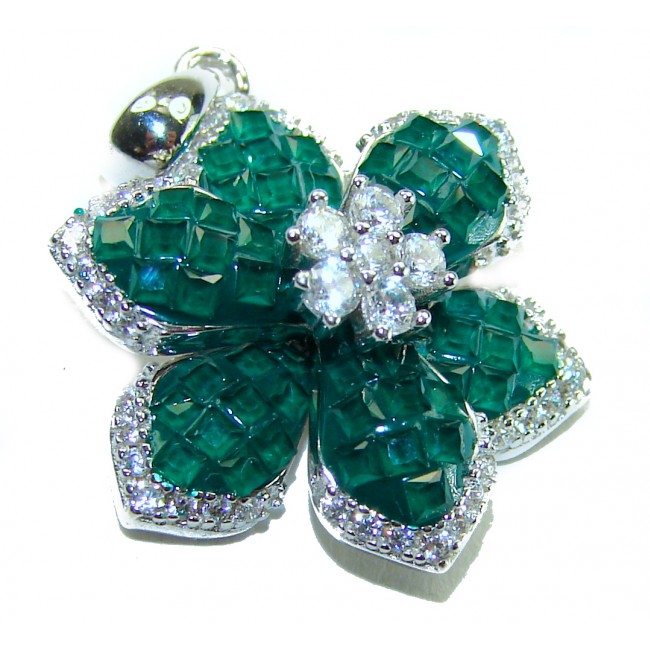 Posh Precious Flower Emerald .925 Sterling Silver handcrafted pendant