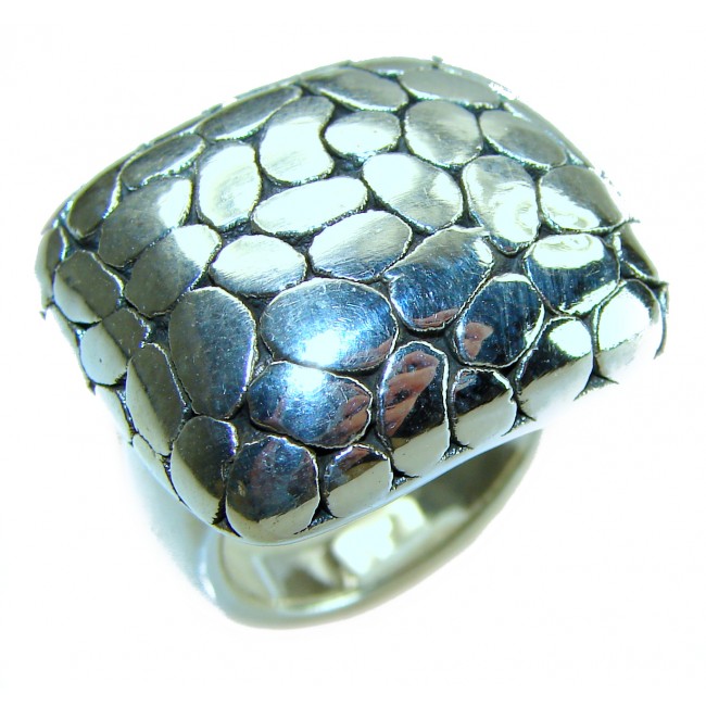 Bali made .925 Sterling Silver ring size 7