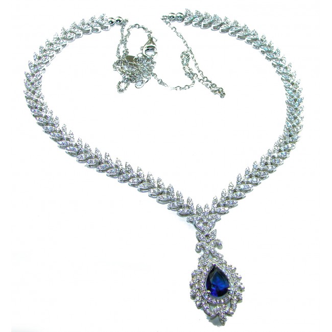 Luxurious 3.4 carat Sapphire .925 Sterling Silver handcrafted necklace