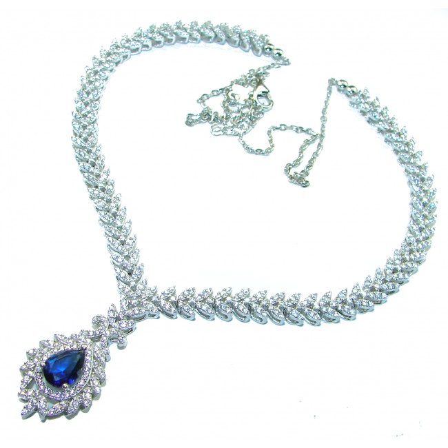 Luxurious 3.4 carat Sapphire .925 Sterling Silver handcrafted necklace