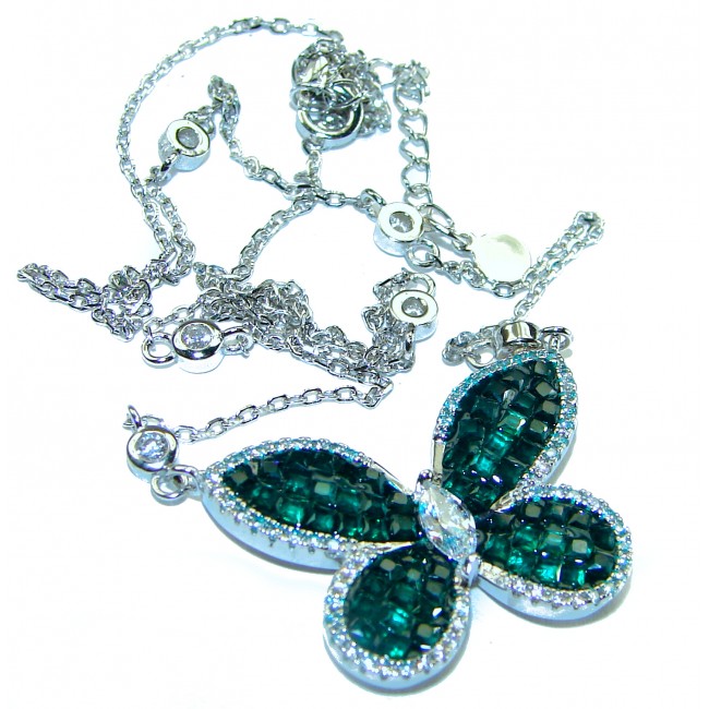 Great Masterpiece Butterfly genuine Emerald .925 Sterling Silver handmade necklace