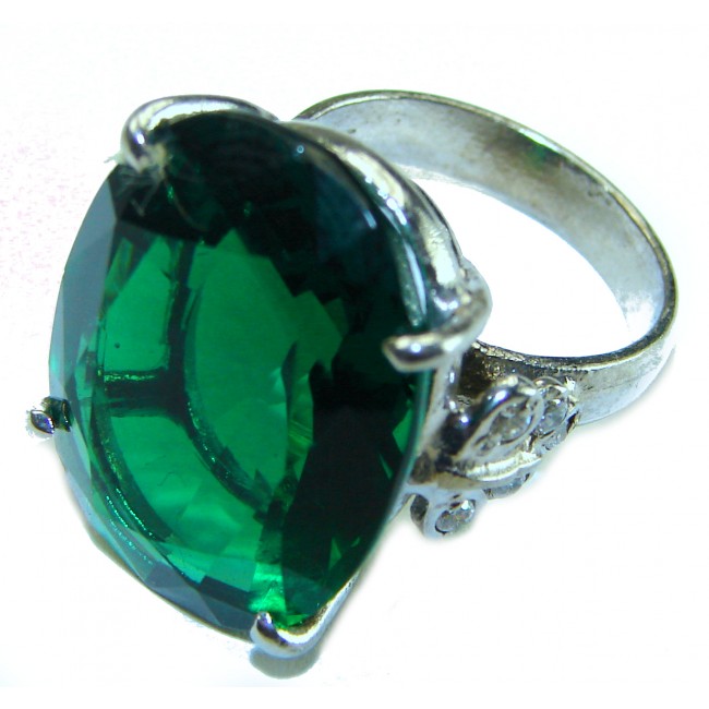 Green Ivy Natural 15.6 carat oval cut Green Topaz .925 Sterling Silver ring size 7