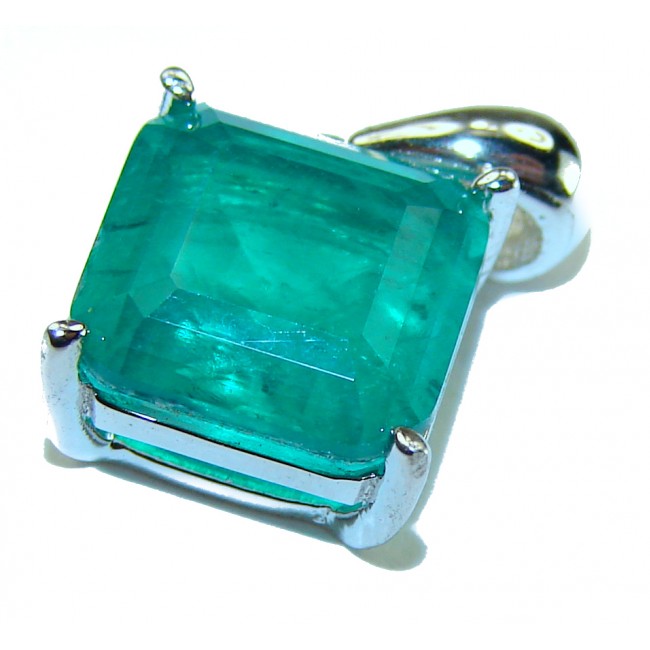 Luxurious 5.3 carat Emerald .925 Sterling Silver handcrafted handcrafted pendant