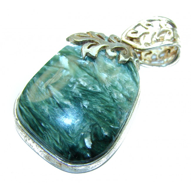 Precious Great quality Green Seraphinite .925 Sterling Silver handmade Pendant