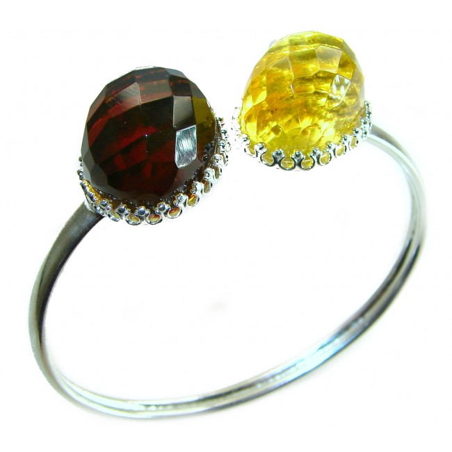 Luxurious Color-changing natural 18.9 carat faceted Baltic Amber .925 Sterling Silver handmade bangle Bracelet