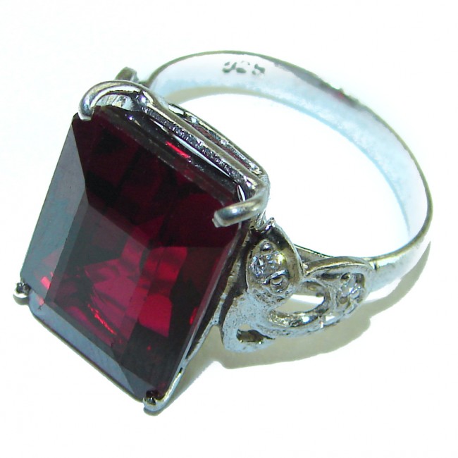 My Love - Red Brilliance 11.5 carat Red Topaz .925 Silver handcrafted Cocktail Ring s. 7