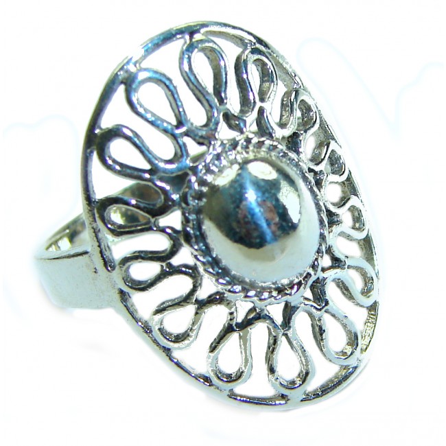 Bali made .925 Sterling Silver ring size 8 1/2