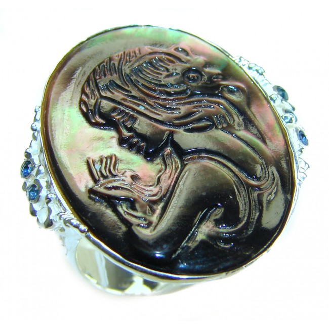 Vintage design Genuine Cameo Rainbow Abalone .925 Sterling Silver handcrafted Large ring; s. 8 1/4