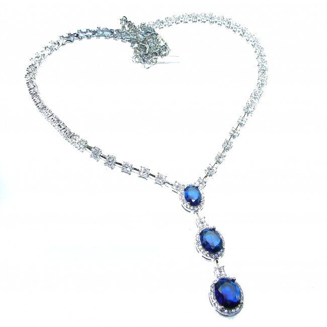 Luxurious 11.4 carat Sapphire .925 Sterling Silver handcrafted necklace