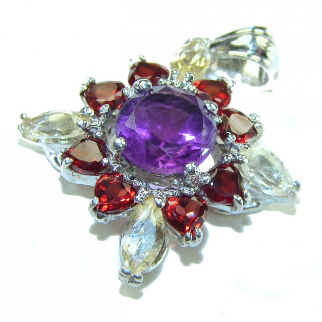 Vintage Design 15.2 CARAT Amethyst .925 Sterling Silver handcrafted Pendant