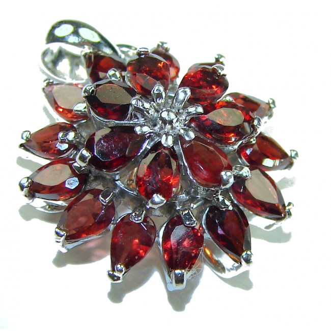 Luxurious Floral design 18.5 carat Garnet .925 Sterling Silver handmade pendant