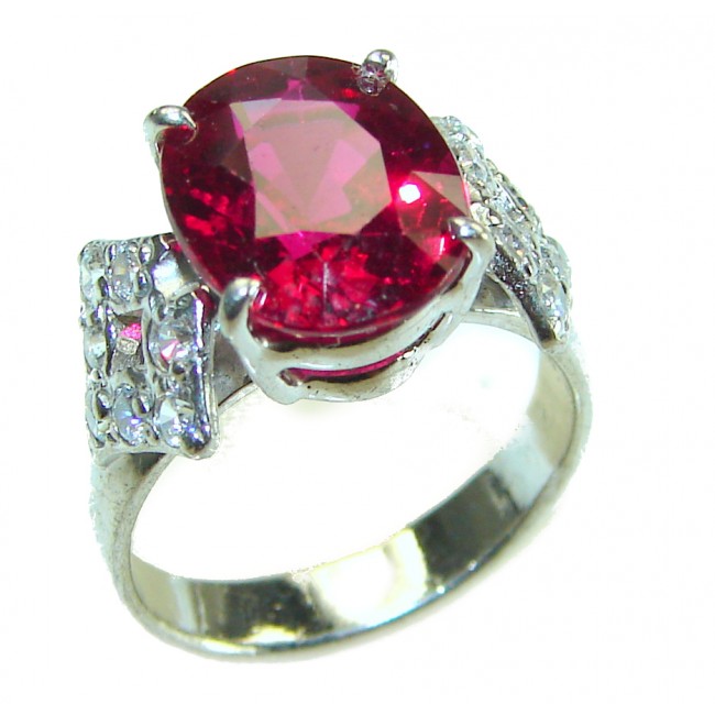 Red Passion -Corundum- 6.5 carat Red Topaz .925 Silver handcrafted Cocktail Ring s. 6