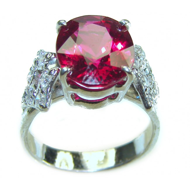 Red Passion -Corundum- 6.5 carat Red Topaz .925 Silver handcrafted Cocktail Ring s. 6