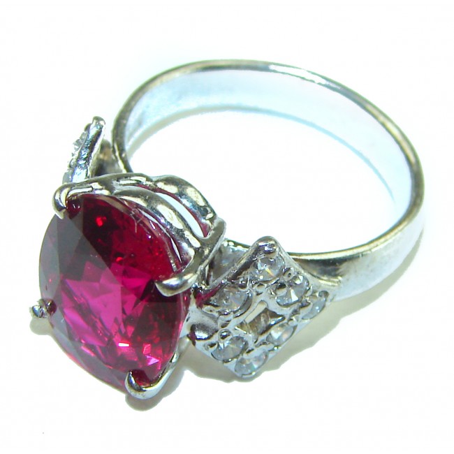 Red Passion -Corundum- 6.5 carat Red Topaz .925 Silver handcrafted Cocktail Ring s. 6