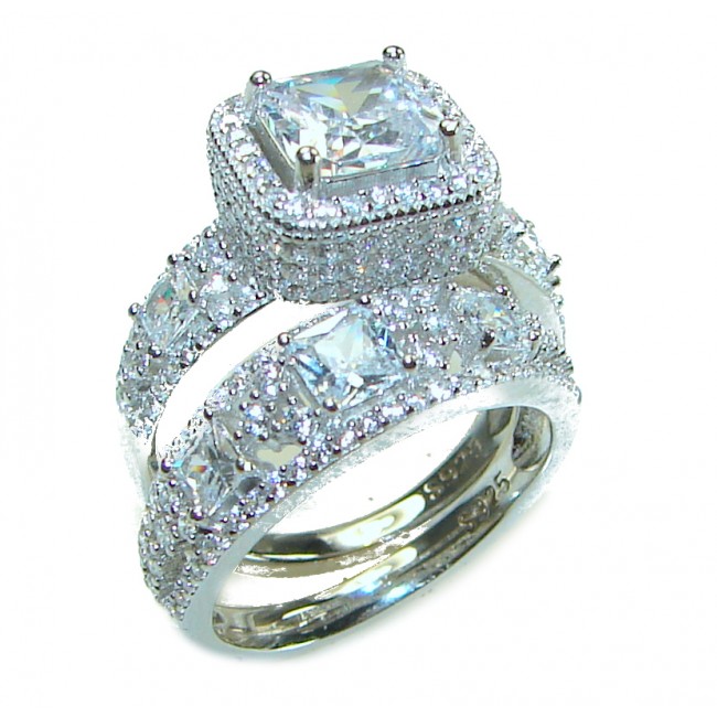 Dazzling - Exclusive 5.6 carat White Topaz .925 Sterling Silver handcrafted stack ring size 7 1/4