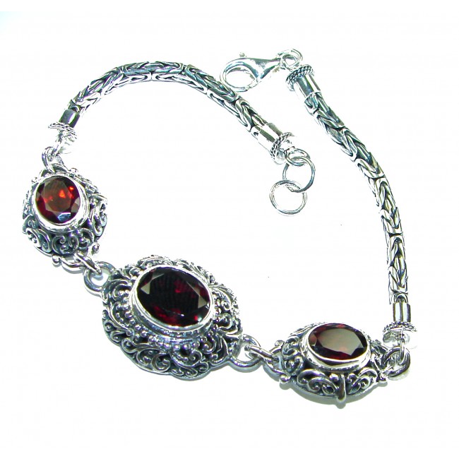 Divine Passion authentic 11.9 carat Mozambique Garnet .925 Sterling Silver handmade Bracelet