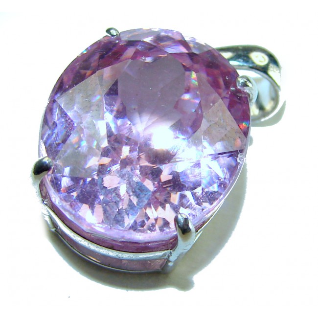 Viviana - Vintage Design 10.5 carat oval cut Light Pink Sapphire .925 Sterling Silver handcrafted Pendant